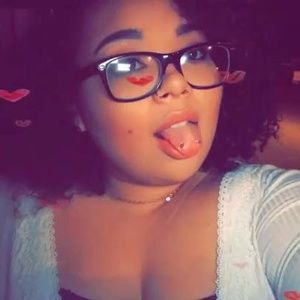 Meet your Posher, Dezzi